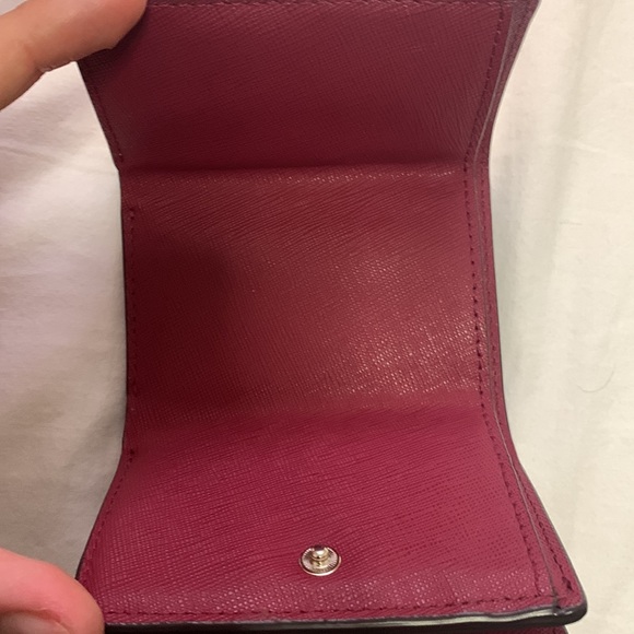 Used Kate Spade wallet - Picture 3 of 4